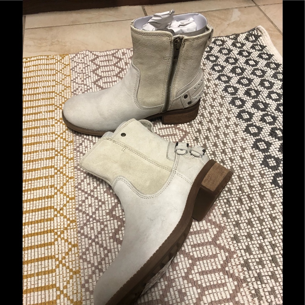 UGG Orion UGGpure(TM) Lined Boot NWOT